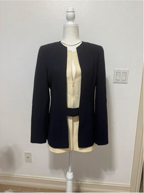 Valentino Navy & Beige Blazer Jacket Large, zipper closure